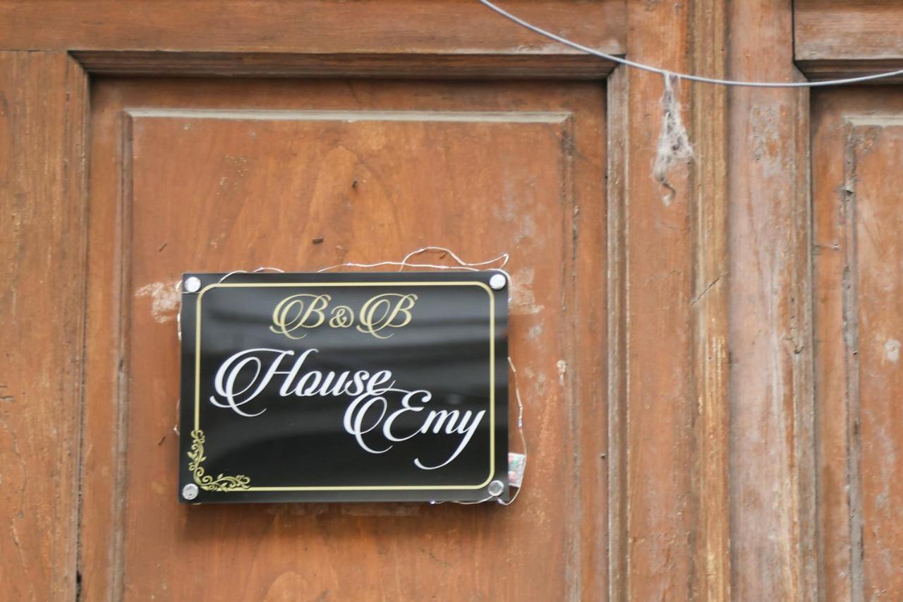 House Emy In Central Neapel Exteriör bild